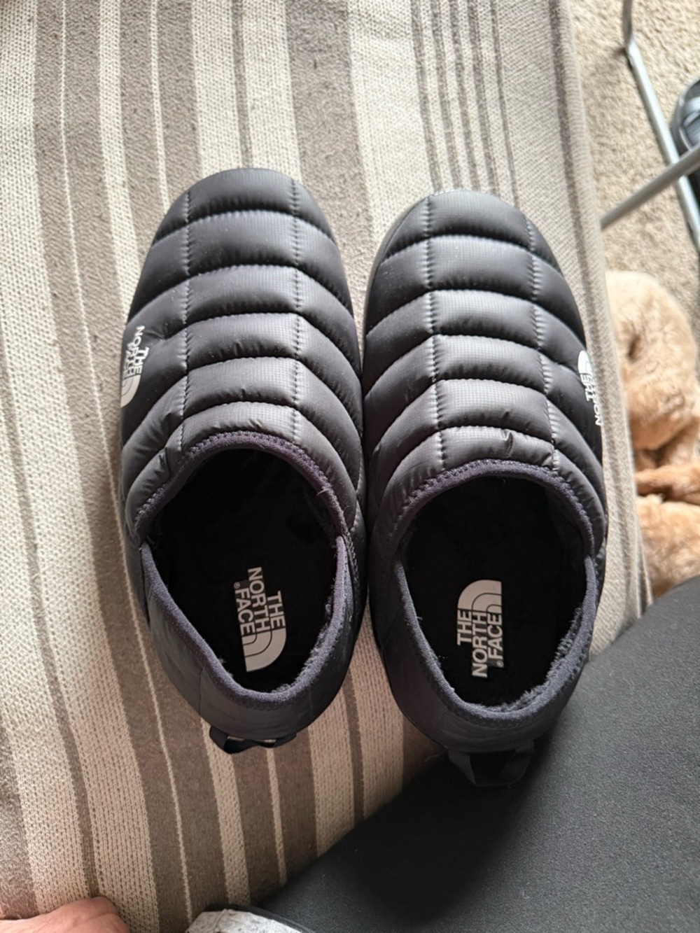 The North Face Quilted Slip-On Mule - Black - Picture 3 of 5